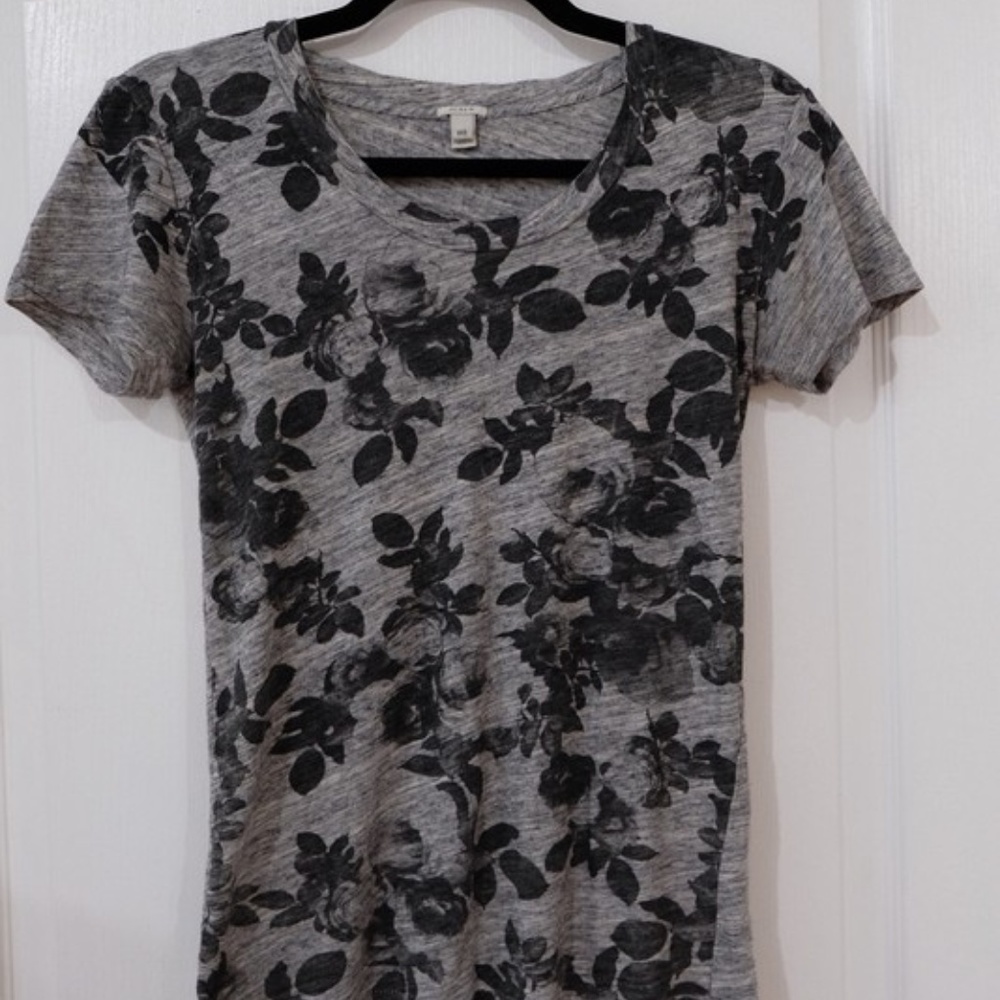 J Crew gray floral pattern short sleeve shirt